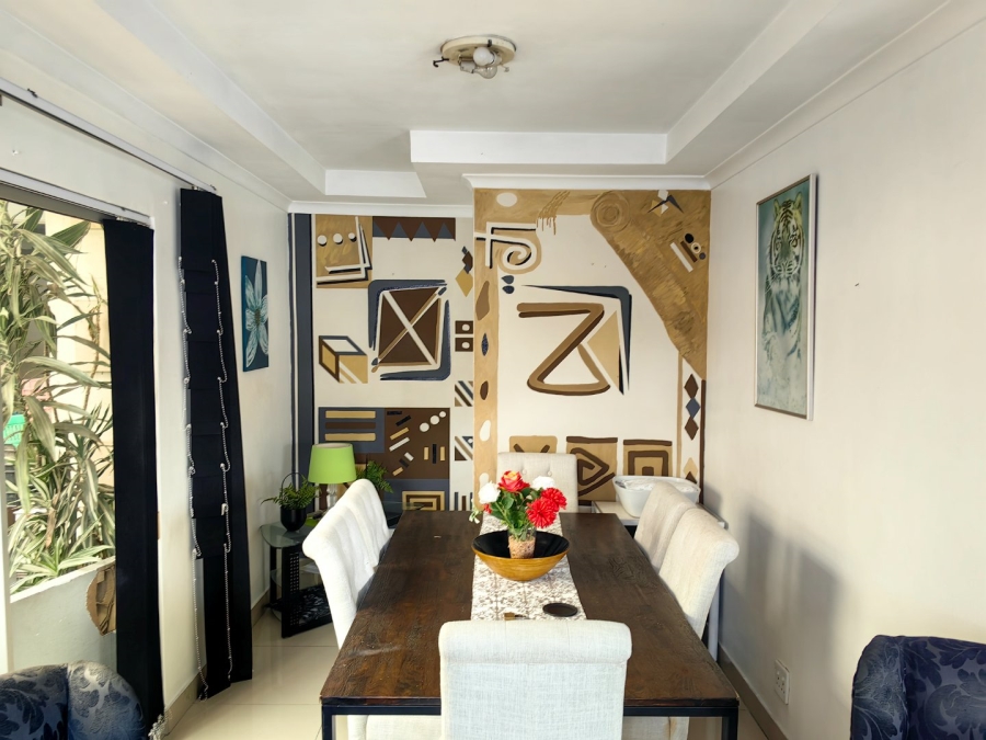 To Let 2 Bedroom Property for Rent in Lavender Hill Western Cape